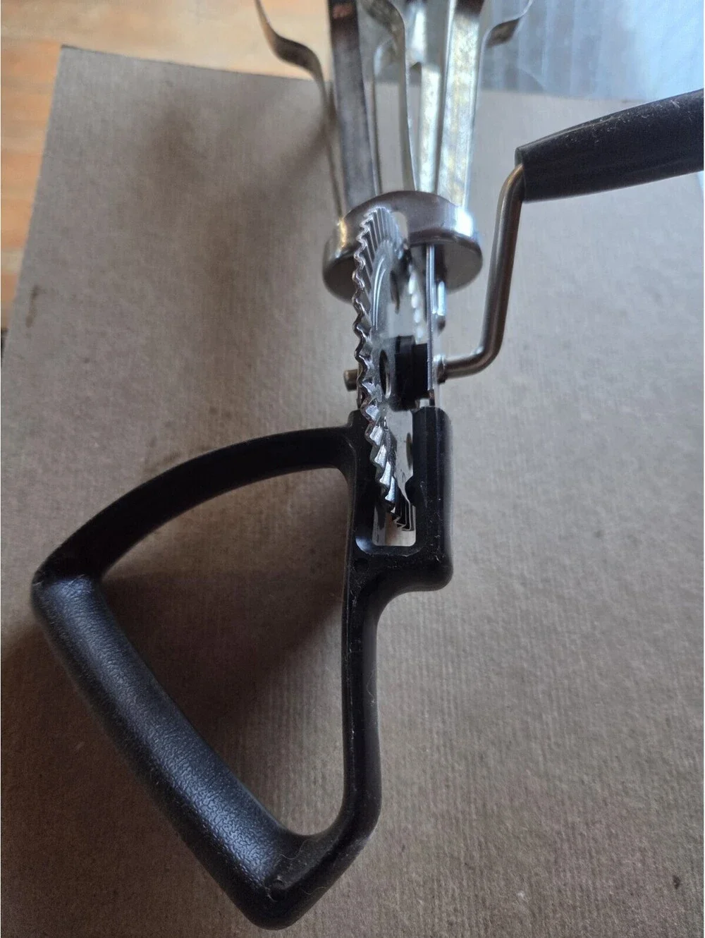 Vintage Ekco Best Egg Beater Hand Held Mixer Stainless Steel Black Handle USA A8